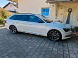 Skoda Superb Sportline 2.0TDI ,DSG,AHK, 8f... - Skoda Superb: 2.8