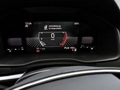 SKODA Karoq Fresh AHK NAVvorb SHZ LED PDC RKF BLT 5J G