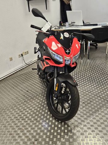 Aprilia TUONO 125 E5 APRILIA BLACK