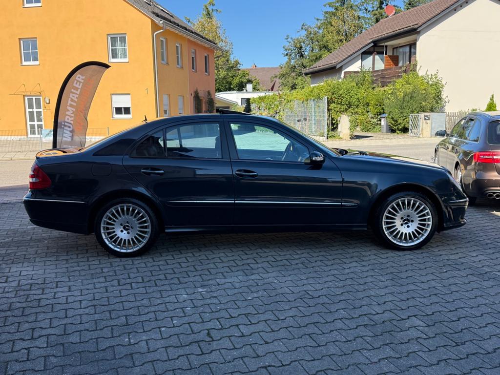Mercedes-Benz E 320