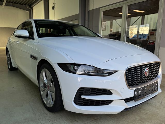 Jaguar XE  S +Xenon+Aut.+Leder+CarPlay+SoundSy.+LED