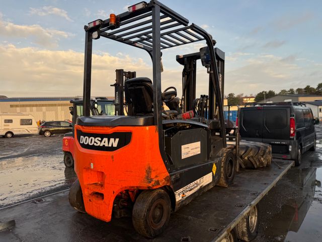 Doosan B 30X -7 RUNY DRIVING FAHRBEREIT