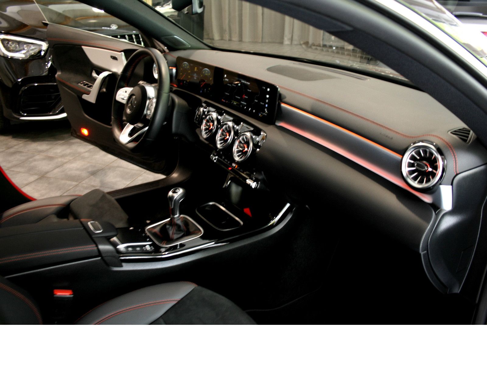 Fahrzeugabbildung Mercedes-Benz CLA 200 Shooting Brake AMG *Vorrüstung AHK *MBUX