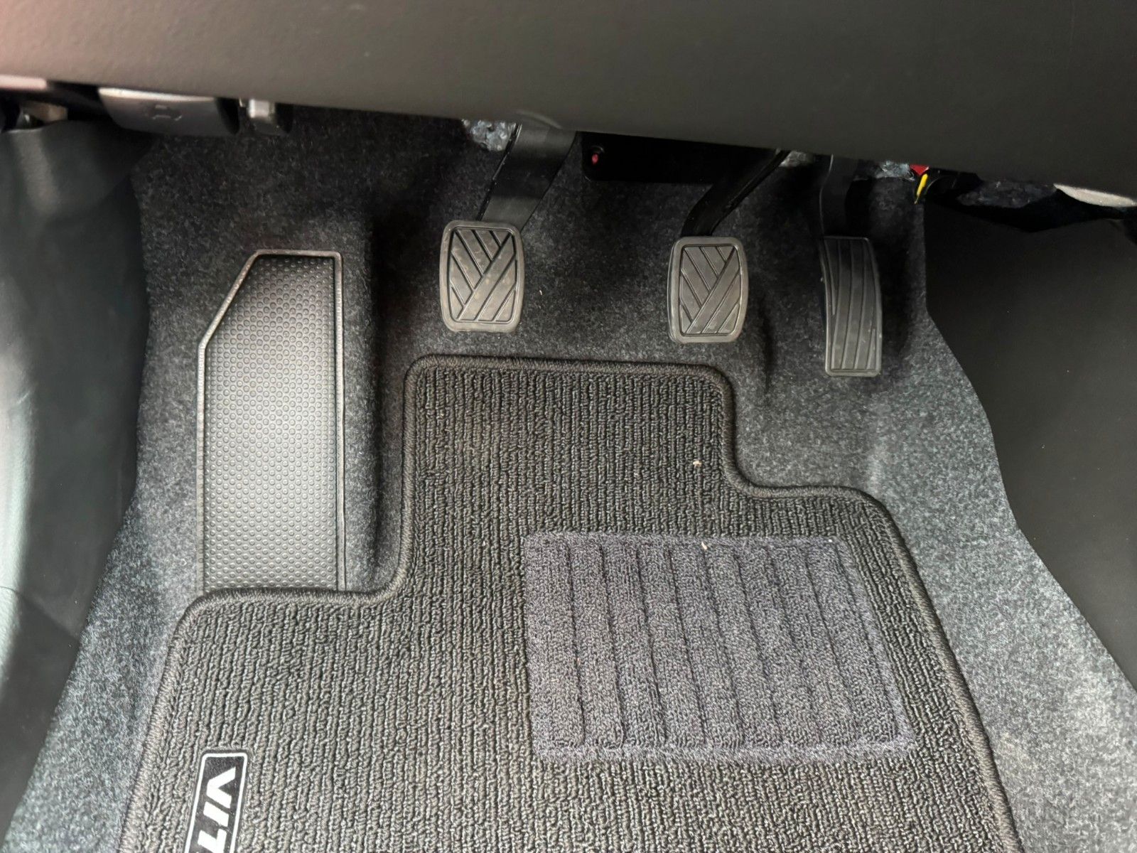 Suzuki Vitara - Bild 21