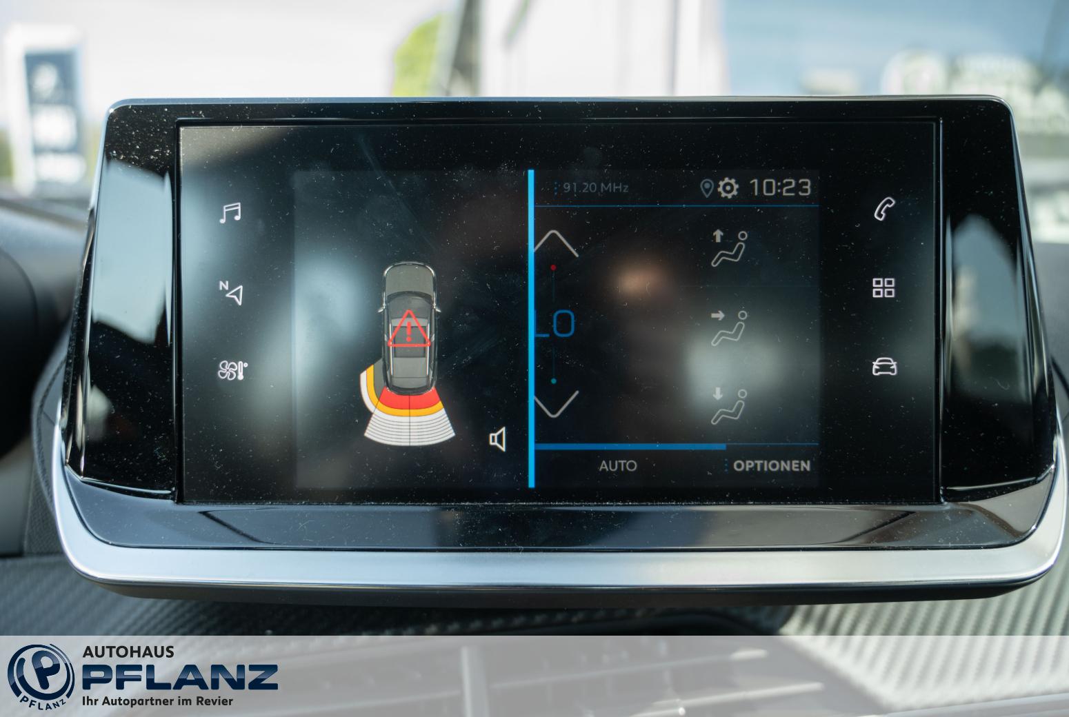Peugeot 2008 Active Pack 1.2 PureTech 100 *AB 134€ ...