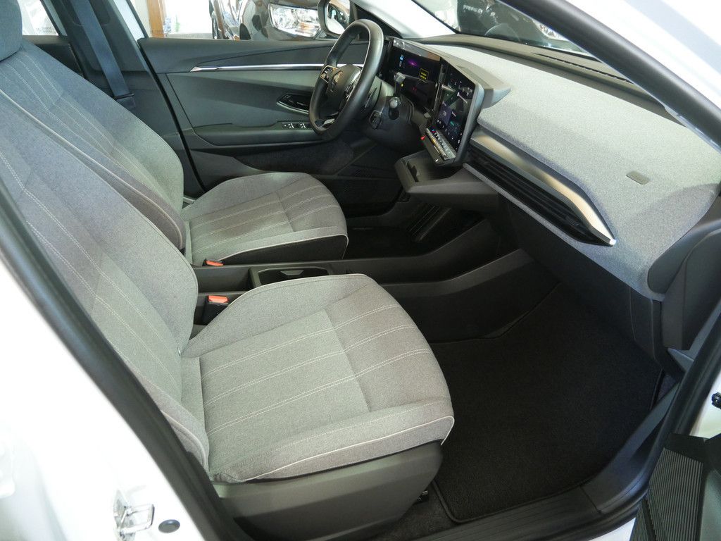 Fahrzeugabbildung Renault Megane E-Tech Equilibre EV60 220