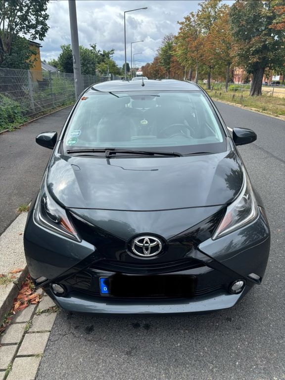 Image of Toyota Aygo (X)