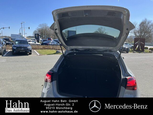 Fahrzeugabbildung Mercedes-Benz A 200 AMG/NIGHT/LED/KAM./DISTRO./AMBI/19ZOLL