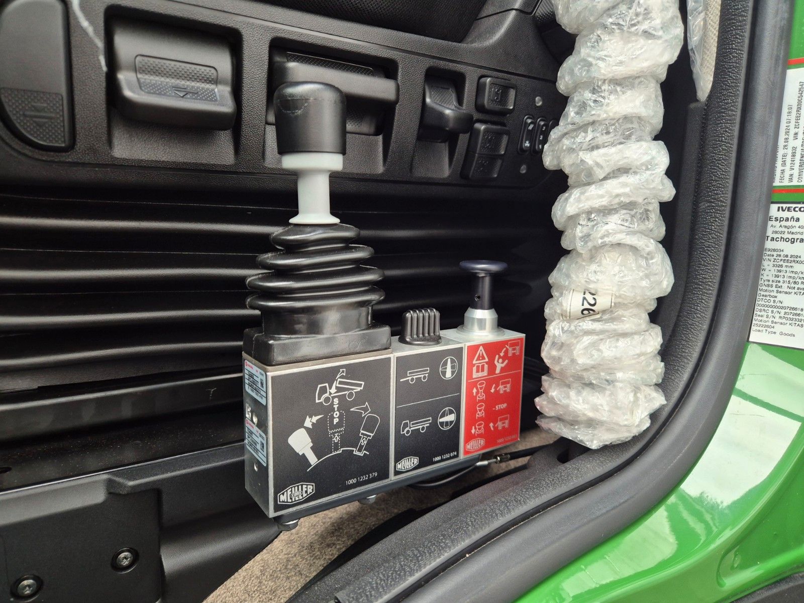 Fahrzeugabbildung Iveco AS300X58Z HR ON+ Meiller Bordmatic AHK Intarder