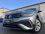 Volkswagen Tiguan Allspace 1.5 TSI DSG Life 181€ m.20% Anz. - VW Tiguan Allspace von 2025