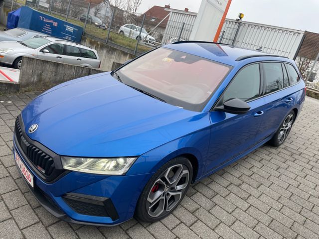 Skoda Octavia Combi RS 4x4 2.0TDI/Kamera/19Zoll/HUD