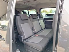 Fahrzeugabbildung Opel Zafira Life 2.0D XL AT8 9-Sitzer NAVI ALLW TOTWi
