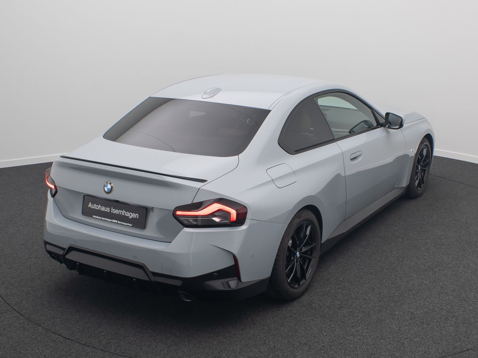 Fahrzeugabbildung BMW 220i Coup&eacute; M Sport Alarm DAB HiFi Kamera 19Zoll