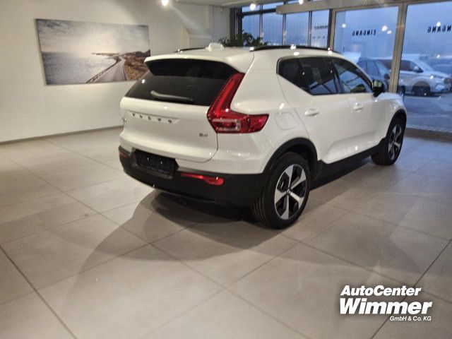 Foto Nummer 5: VOLVO XC 40