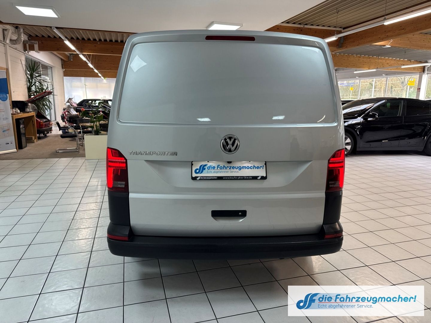 Fahrzeugabbildung Volkswagen Transporter T6.1 Kasten EcoProfi FWD *EXPORT