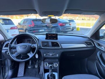 Audi Q3 - 10