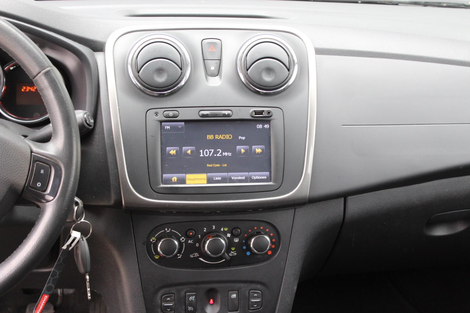 Dacia Logan 2014 — photo 14