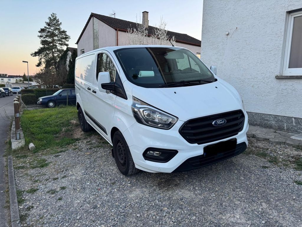 Image of Ford Transit Custom