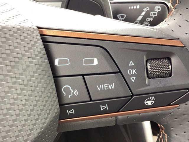 Leon 1.5eTSI DSG SHZ KAMERA NAVI MATRIX-LED ACC