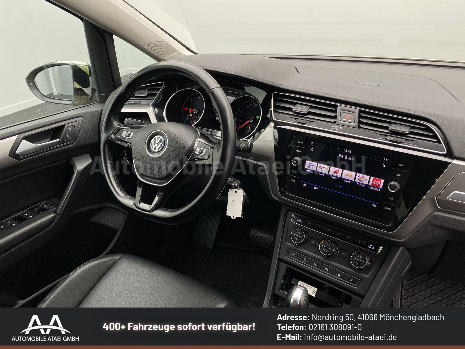 Fahrzeugabbildung Volkswagen Touran DSG *Taxi* 7-SITZE+NAVI+LEDER 8658