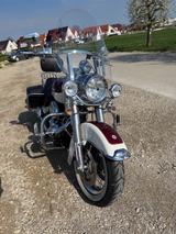 Harley-Davidson Road King Classic, customized - Offers