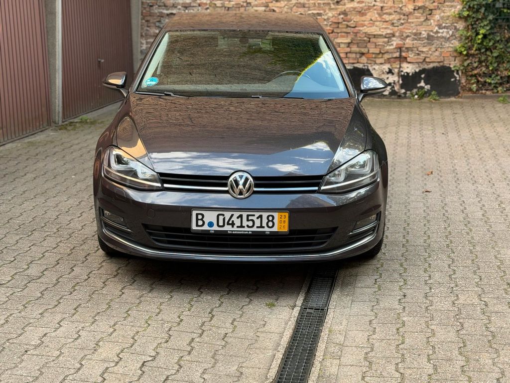 Image of Volkswagen Golf