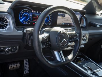 Mercedes G 580 - 12
