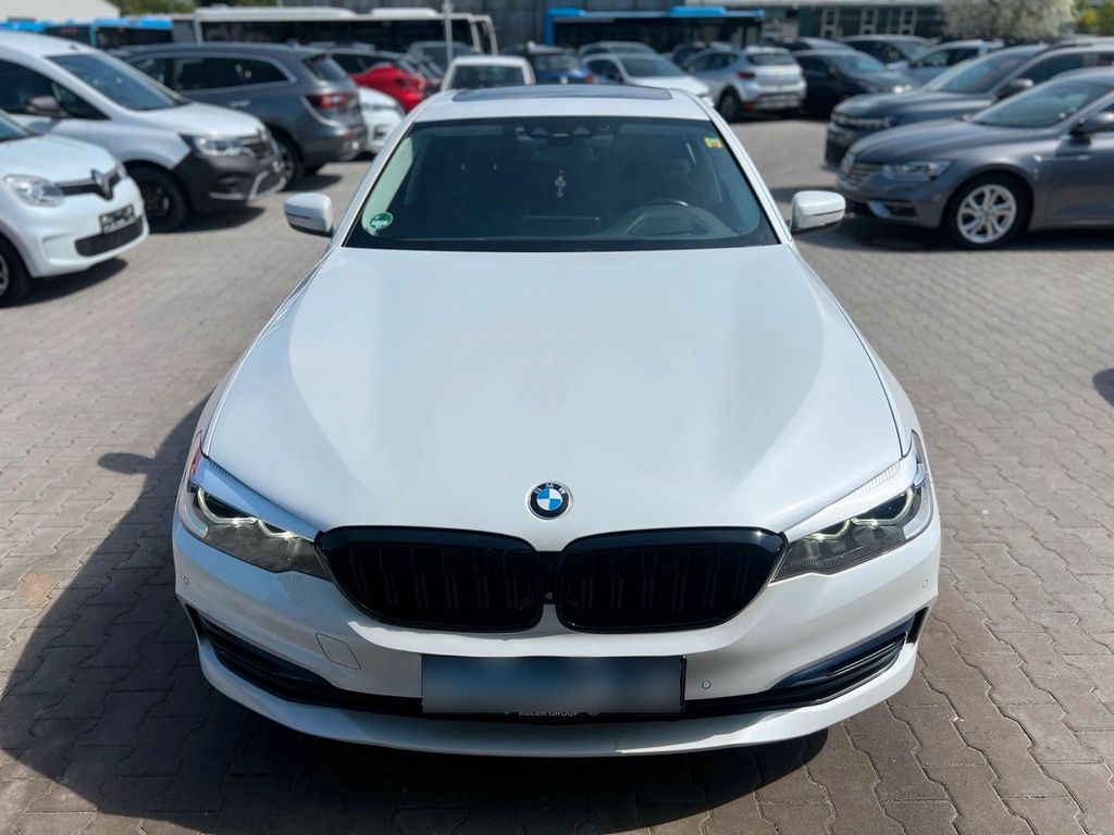 Image of BMW 520