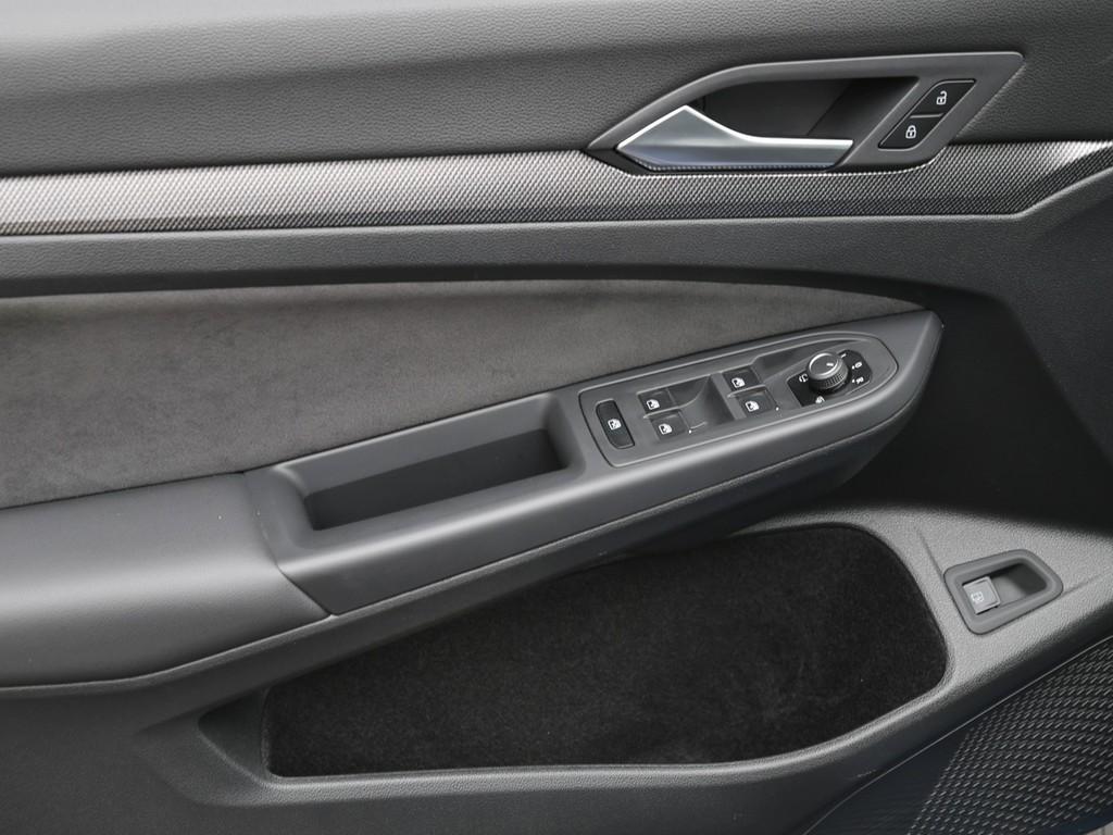 Volkswagen Golf GTE 1.5 TSI DSG eHybrid AHK, 360°Kam., IQ.L, миниатюра 15