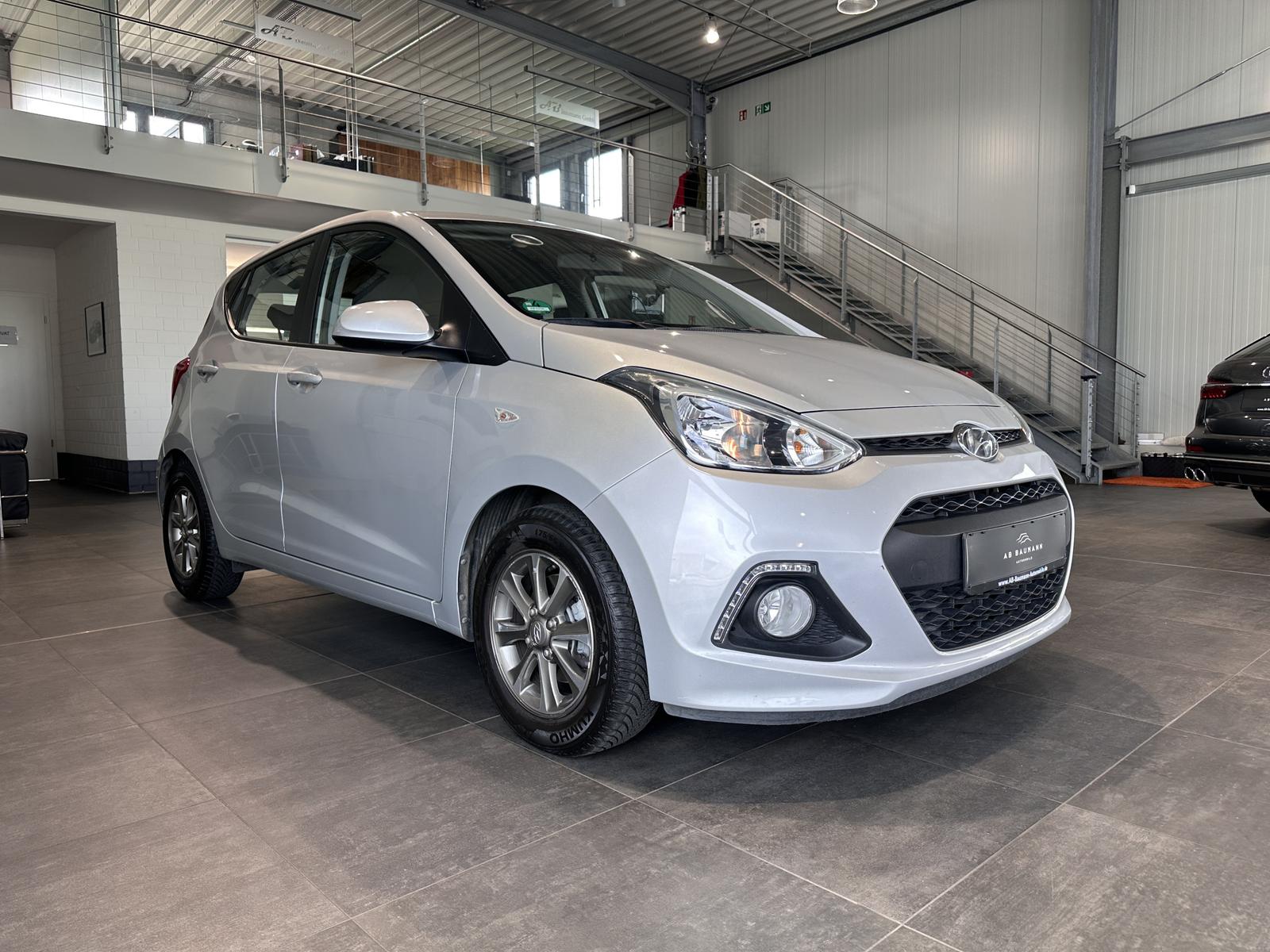 Hyundai i10 FIFA World Cup Edition *SHZ, LENKRADHZ.*