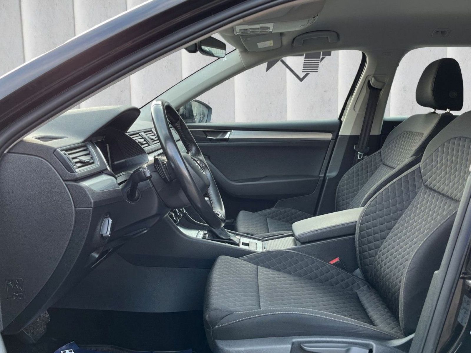 Fahrzeugabbildung SKODA Superb 1.4L DSG Combi*ViCo*Standheizung*AHK**