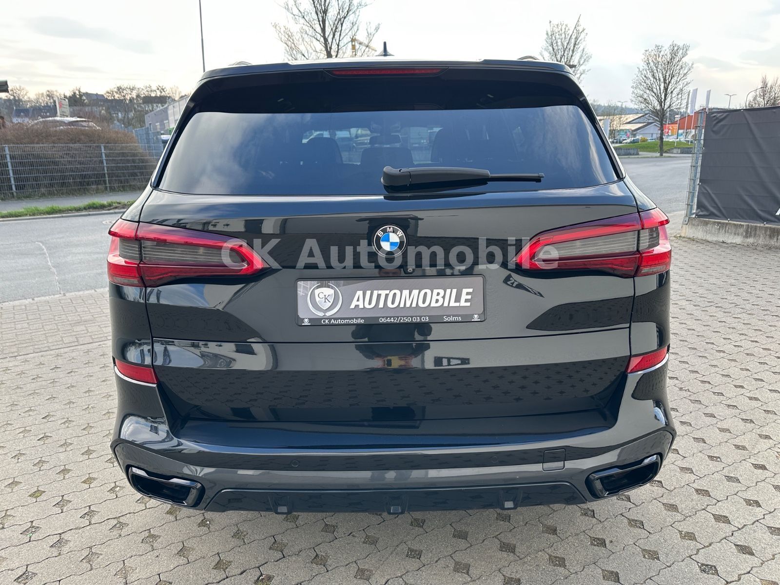 Fahrzeugabbildung BMW X5 xDrive 30d MSport/22Zoll/HeadUp/Pano/360°/AHK