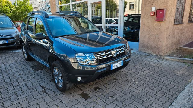 Dacia Duster 1.6 Laureate 4x2 NAVY-BLUETOOTH-SEN