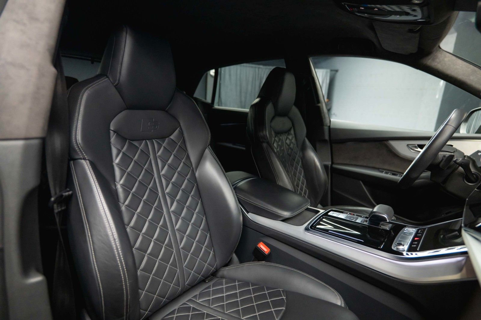Fahrzeugabbildung Audi Q8 50 TDI quattro S-Line Black Design*ACC*22Zoll
