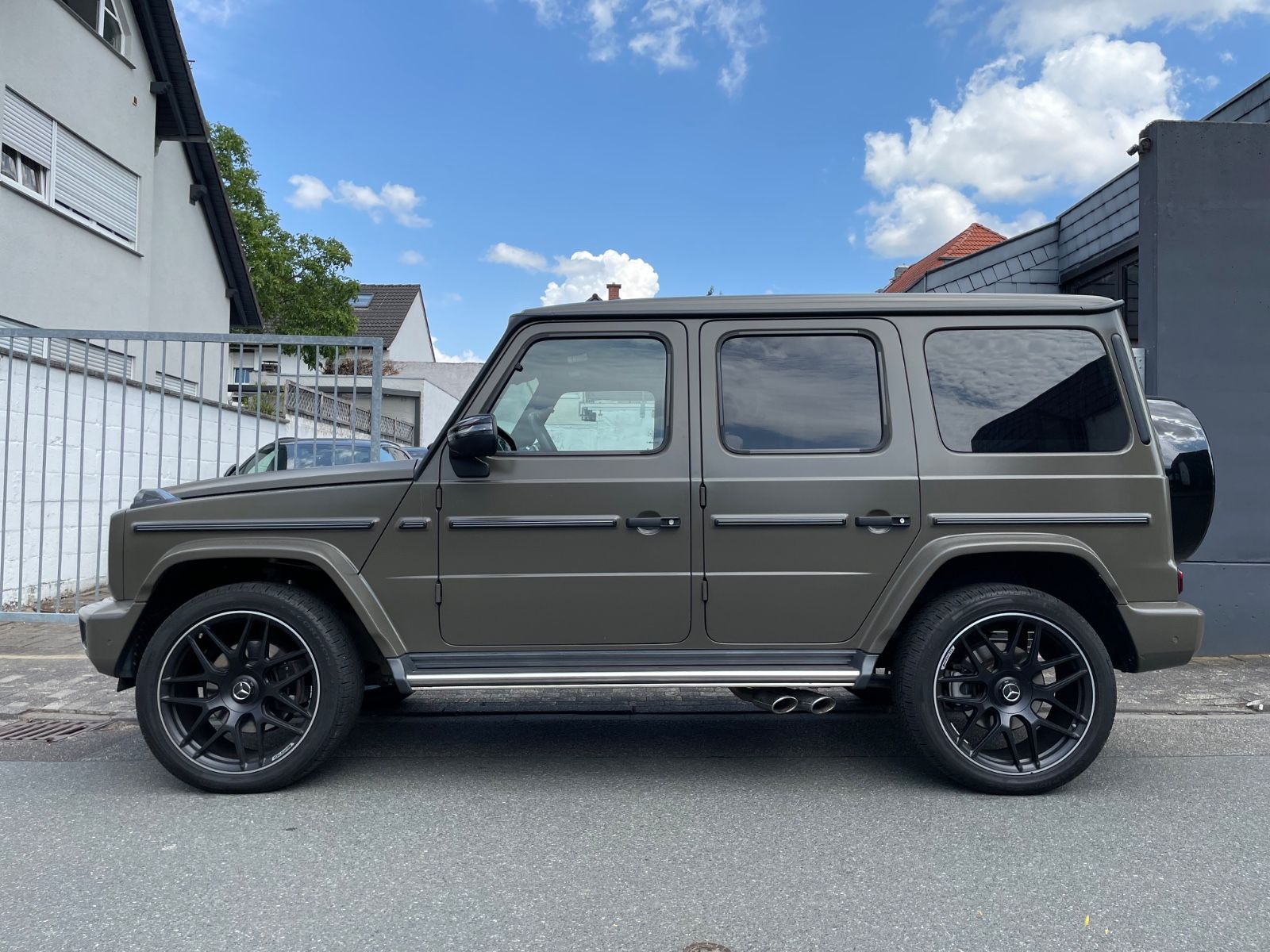 Fahrzeugabbildung Mercedes-Benz G 500 |Multibeam|Widescreen|Burmester|STHZ|22"