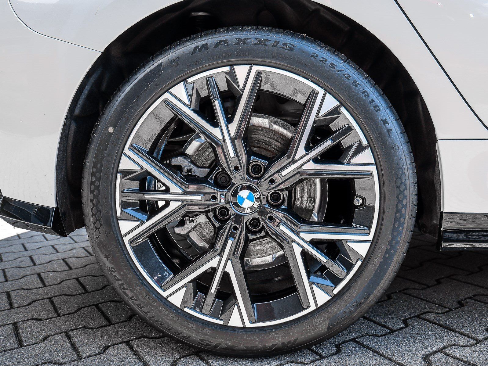 BMW 120 - Bild 4