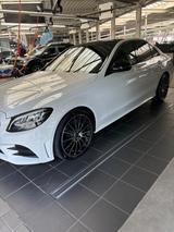 Mercedes-Benz C 180 Autom. -AMG/Apple/Pano/MwSt./scheckheft/ - Mercedes-Benz C 180 Gebrauchtwagen in Bremen