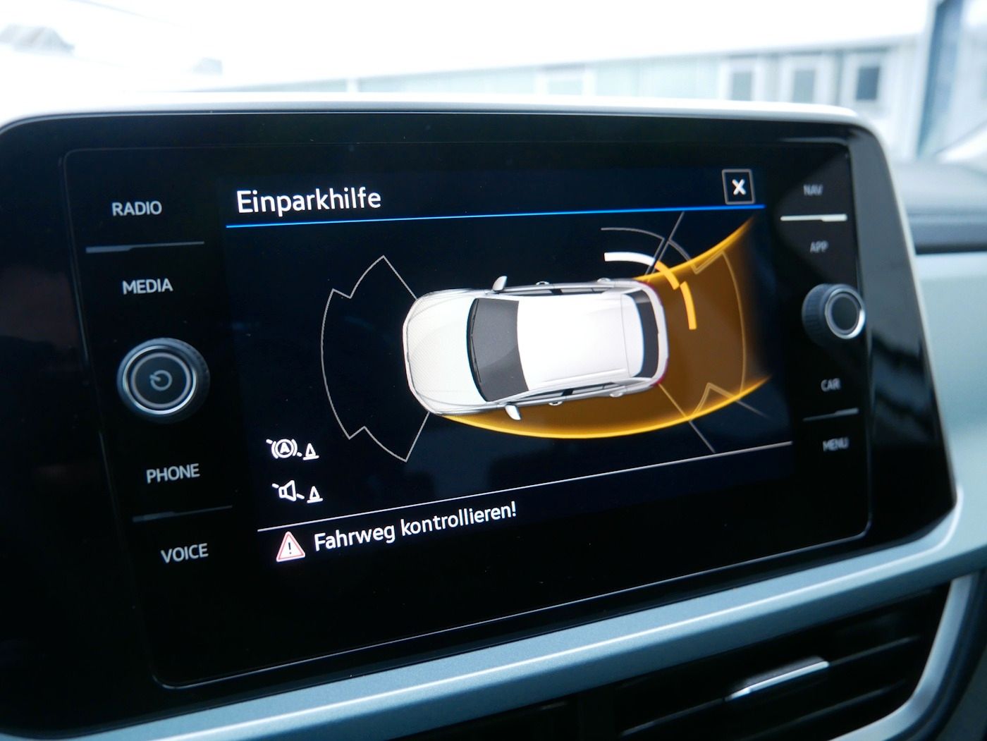 Fahrzeugabbildung Volkswagen T-Roc 1.0 TSI GOAL NEU35T ACC SHZ LED Allwetter