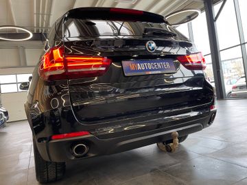 BMW X5 xDrive 30d *PANO*PDC*NAVI*LEDER*