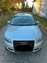 Audi a3 Tüv Neu 5000 glatt bis Ende des M... - Audi: Limousine, 5000