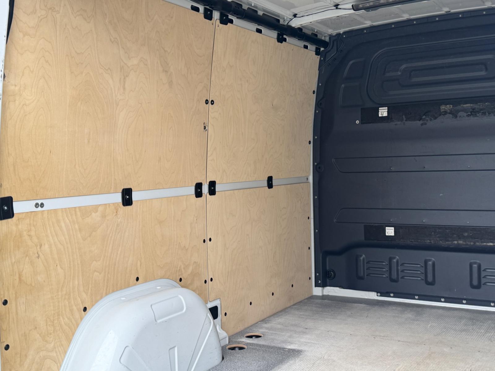 Mercedes-Benz Sprinter 214 CDI Kasten K/F "Klima/MBUX/LED/AHK"