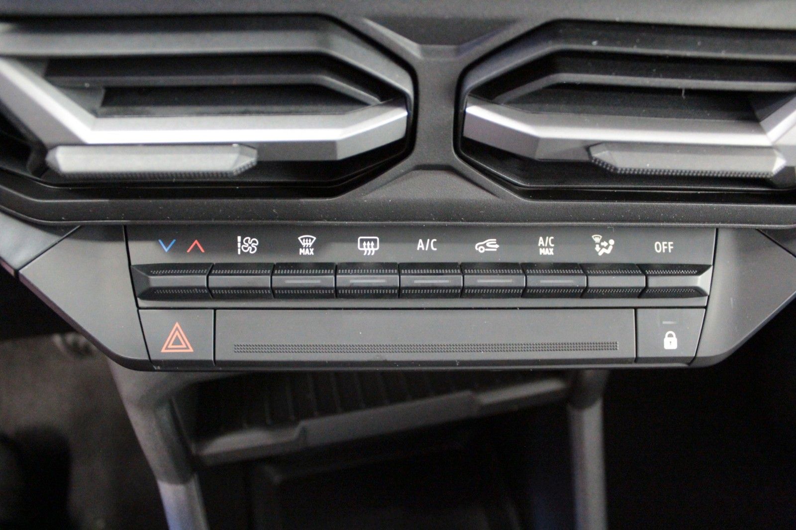 Fahrzeugabbildung Dacia Duster mild hybrid 130 Expression #15176
