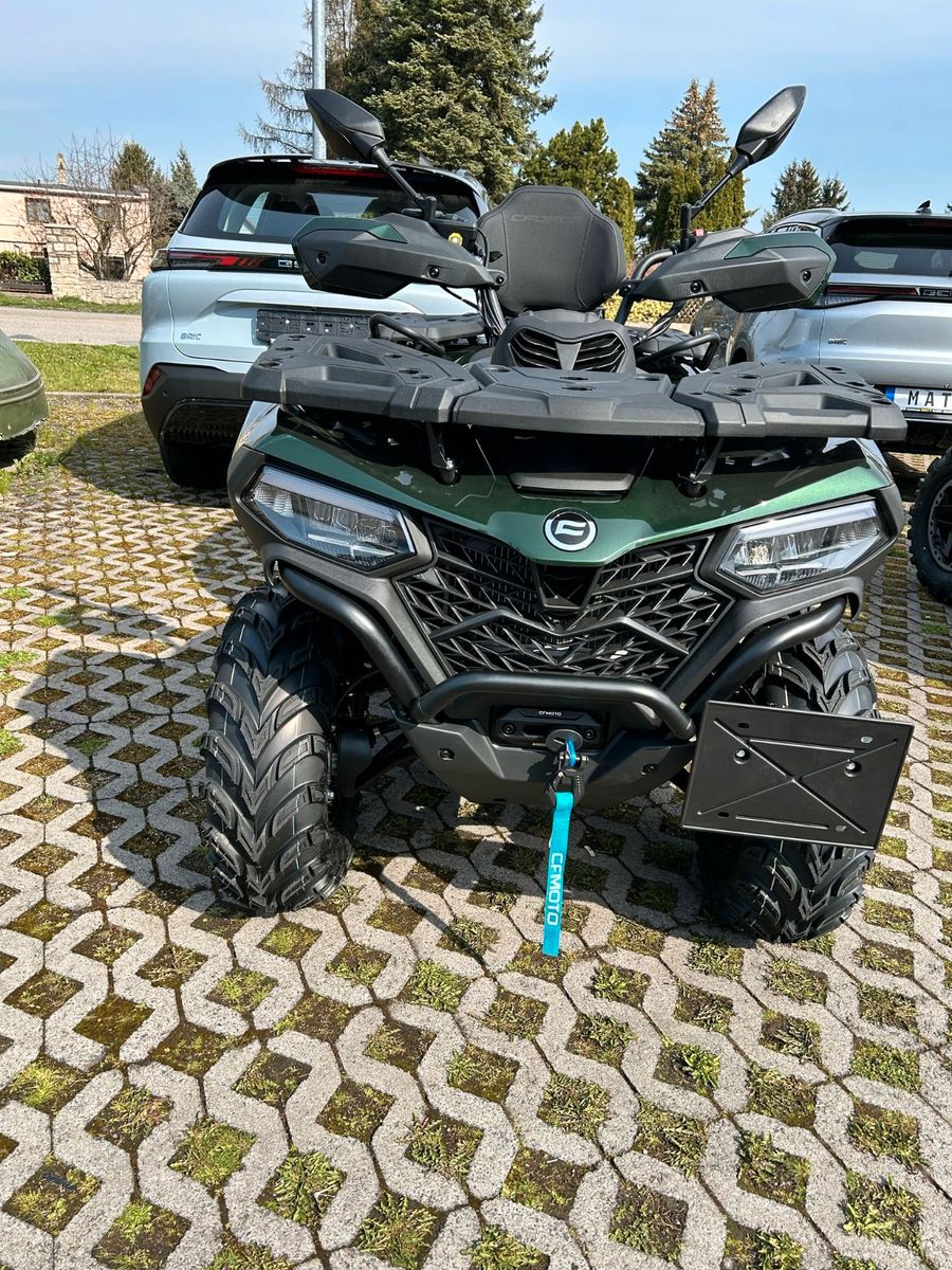 Fahrzeugabbildung CFMOTO CFORCE 520