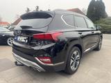 Hyundai SANTA FE 2.2CRDI AUT 4WD PREMIUM*AHK*SR/WR*CARBO - gebrauchte Hyundai SANTA FE aus dem Jahr 2020