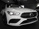 Mercedes-Benz CLA 35 AMG SHOOTING BRAKE 4M