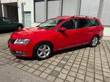 Volkswagen Passat Variant Highline 4Motion-NAVI-STANDH.-TÜV - VW Passat Variant Gebrauchtwagen in München