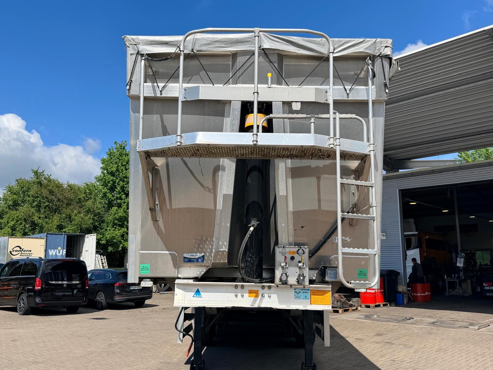 Benalu C39 Kipper ALU HYVA Hydraulik 2023 3 SAF
