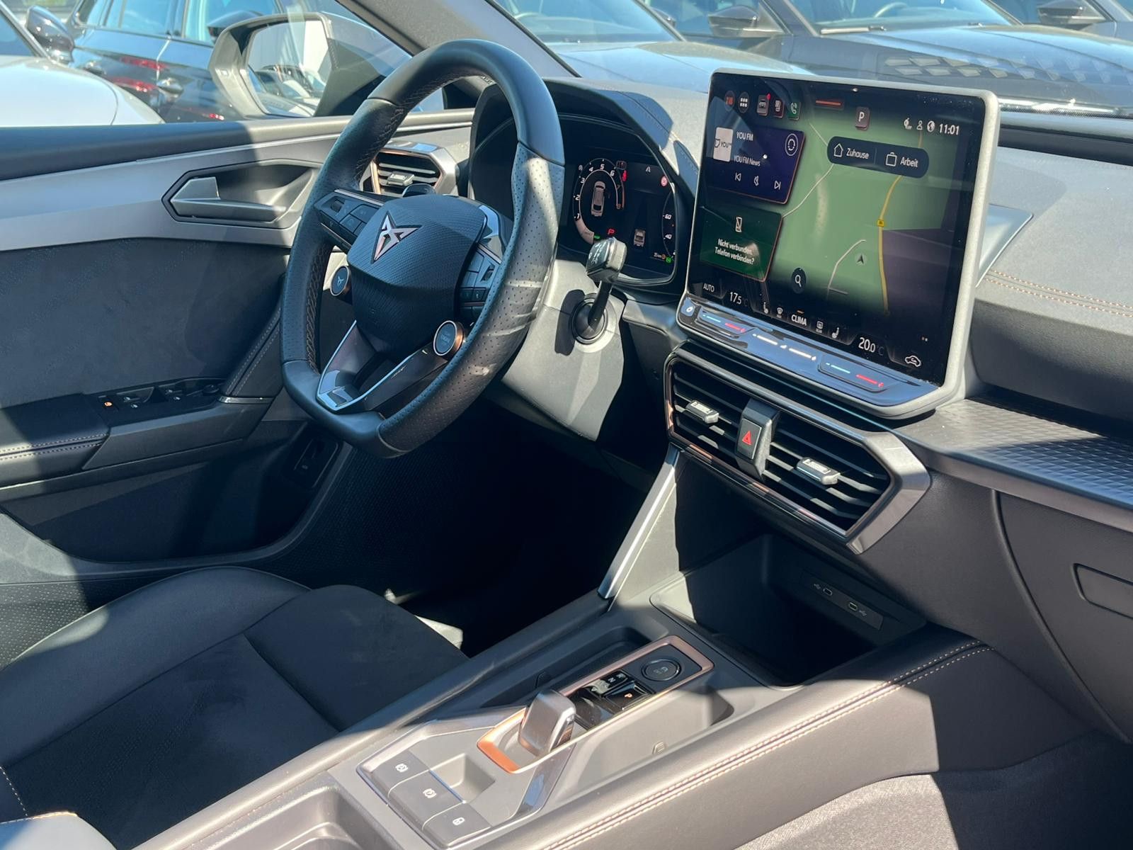 Fahrzeugabbildung CUPRA Leon 1.5 eTSI *PANO*ALCAN.*Drive2*ACC