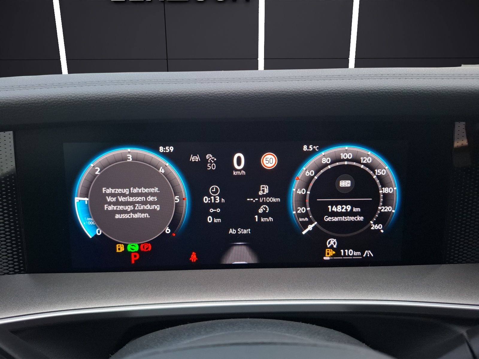 Fahrzeugabbildung Volkswagen Tayron TDI Life DSG 4M LEDplus AHK Navi AID ACC