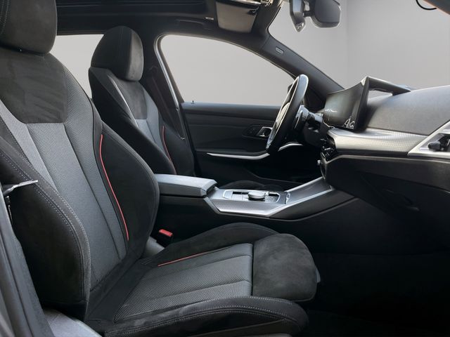 Foto Nummer 12: BMW 320i
